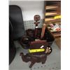 Image 1 : African Carving & Games