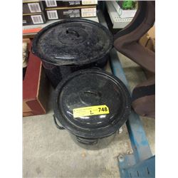 2 Enameled Stock Pots