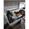 Image 1 : Box of Assorted Goods