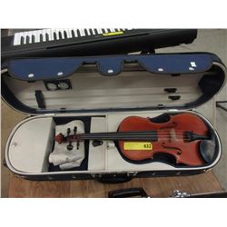 New Carlton Violin & Bow in Fitted Case