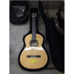 Almansa Acoustic Guitar in Fitted Case