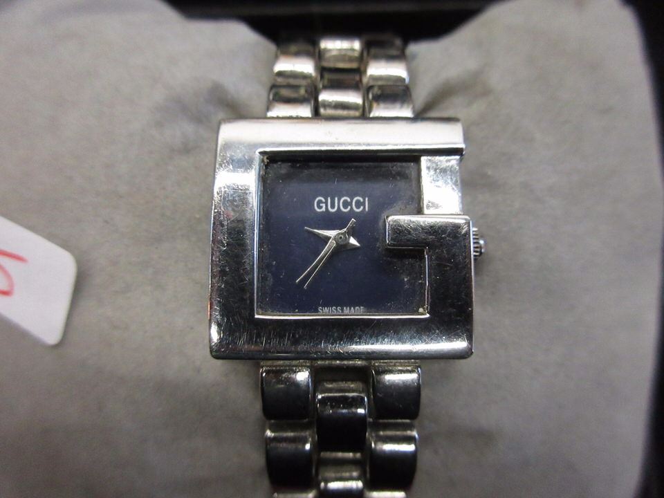 gucci watch value