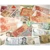 Image 2 : World Banknote Accumulation