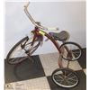 Image 1 : ANTIQUE CHILDRENS TRICYCLE