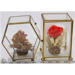 PAIR OF VINTAGE NATURAL FLOWER DISPLAYS