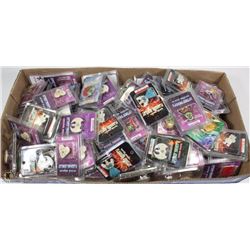 LARGE FLAT OF ASSORTED FLASHING JEWELRY