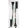 Image 1 : LOT OF TWO 31" MOSSY OAK SNOW BRUSHES