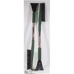 LOT OF TWO 31" MOSSY OAK SNOW BRUSHES