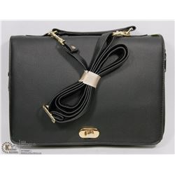 BLACK LEATHER CROSSBODY PURSE