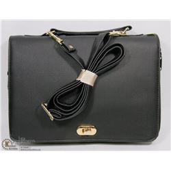 BLACK LEATHER CROSSBODY PURSE