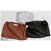 Image 1 : LOT OF THREE WOMENS PURSES