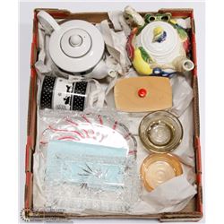 FLAT W/PINWHEEL CRYSTAL TRAY, ART GLASS