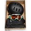 Image 1 : BOX W/SNOWBOARDING HELMET SIZE M,