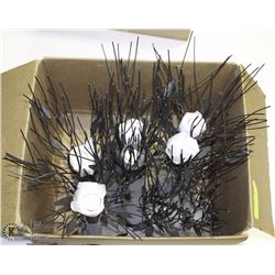 LOT OF TABLE CENTER TEALIGHTS DECOR