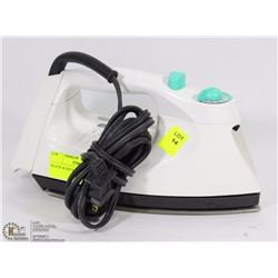 BLACK & DECKER STEAM IRON