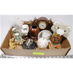 LOT OF VINTAGE AND COLLECTED ITEMS