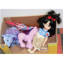 GIRLS TOY LOT, INCLUDES SNOW WHITE DOLL AND 3 MY