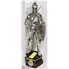 Image 1 : EUROPEAN KNIGHT MODEL FIGURE