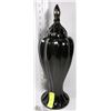 Image 1 : SHOWHOME ORNAMENTAL  VASE 18" TALL