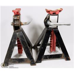 PAIR OF AUTOMOTIVE 3 TON CAR JACKS