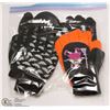 Image 1 : 6PK GLOW IN THE DARK CHILDRENS GLOVES