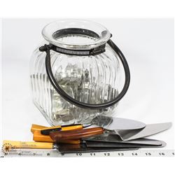 LOT OF 5 BAKELITE?  ASSORTED CUTLERY & VINTAGE