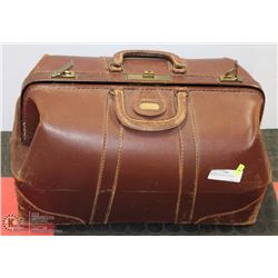 VINTAGE LEATHER MEDICAL BAG