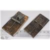 Image 2 : PAIR OF ANTIQUE VICTOR 4 WAYS ANIMAL TRAPS COMPANY