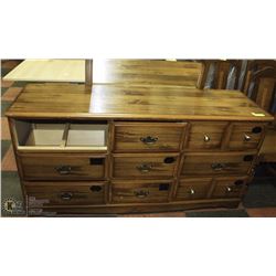 9 DRAWER DRESSER WITH MIRROR
