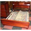 Image 2 : ESTATE DOUBLE SIZE BED FRAME WITH TWO CHEST OF