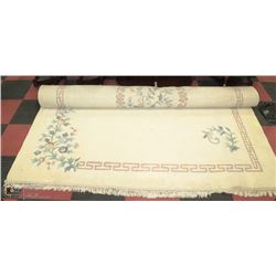 10) AREA RUG, 9' WIDE UNKNOWN LENGTH