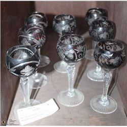 LOT OF 8 CARNET CRYSTAL PEDESTAL SHOOTERS