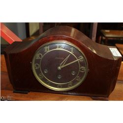 VINTAGE WOOD FORESTVILLE MANTLE CLOCK