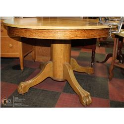 ROUND WOOD PEDESTAL TABLE 43X43X29
