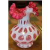 Image 2 : 1948-1957 CRANBERRY "COIN DOT" VASE FENTON ART