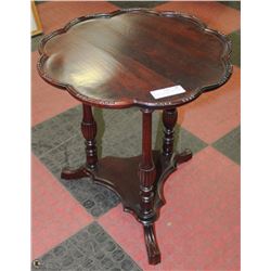CHERRY COLOR DECORATIVE SIDE TABLE 18X18X20