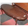 Image 1 : CHERRY WOOD COLOR COFFEE TABLE