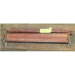 VINTAGE GIANT SIZE ZIG ZAG ROLLING MACHINE.