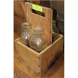 VINTAGE WOODEN MILKMAN DELIVERY CASE W/ 4 BOTTLES