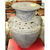 Image 1 : LARGE ELEPHANT HEAVY POT.