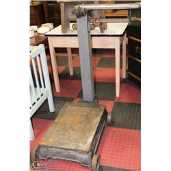 FAIRBANKS PLATFORM SCALE