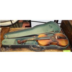 ANTIQUE VIOLIN IN ORIGINAL CASE