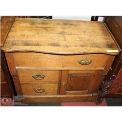 ANTIQUE WASH STAND