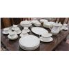 Image 1 : 76PC ROYAL ALBERT MEMORY LANE CHINA