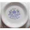 Image 2 : 76PC ROYAL ALBERT MEMORY LANE CHINA