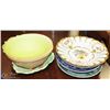 Image 1 : ESTATE ASSORTMENT OF 8 VINTAGE BOWLS AND PLATES