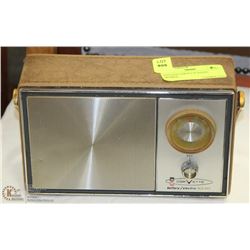 VINTAGE CORVETTE RADIO (WORKS)