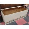Image 1 : LARGE VINTAGE TOY TRUNK 48” X 20” 18”