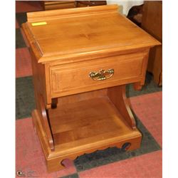 10) ROXTON MAPLE END TABLE