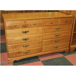 12) 6 DRAWER ROXTON MAPLE DRESSER